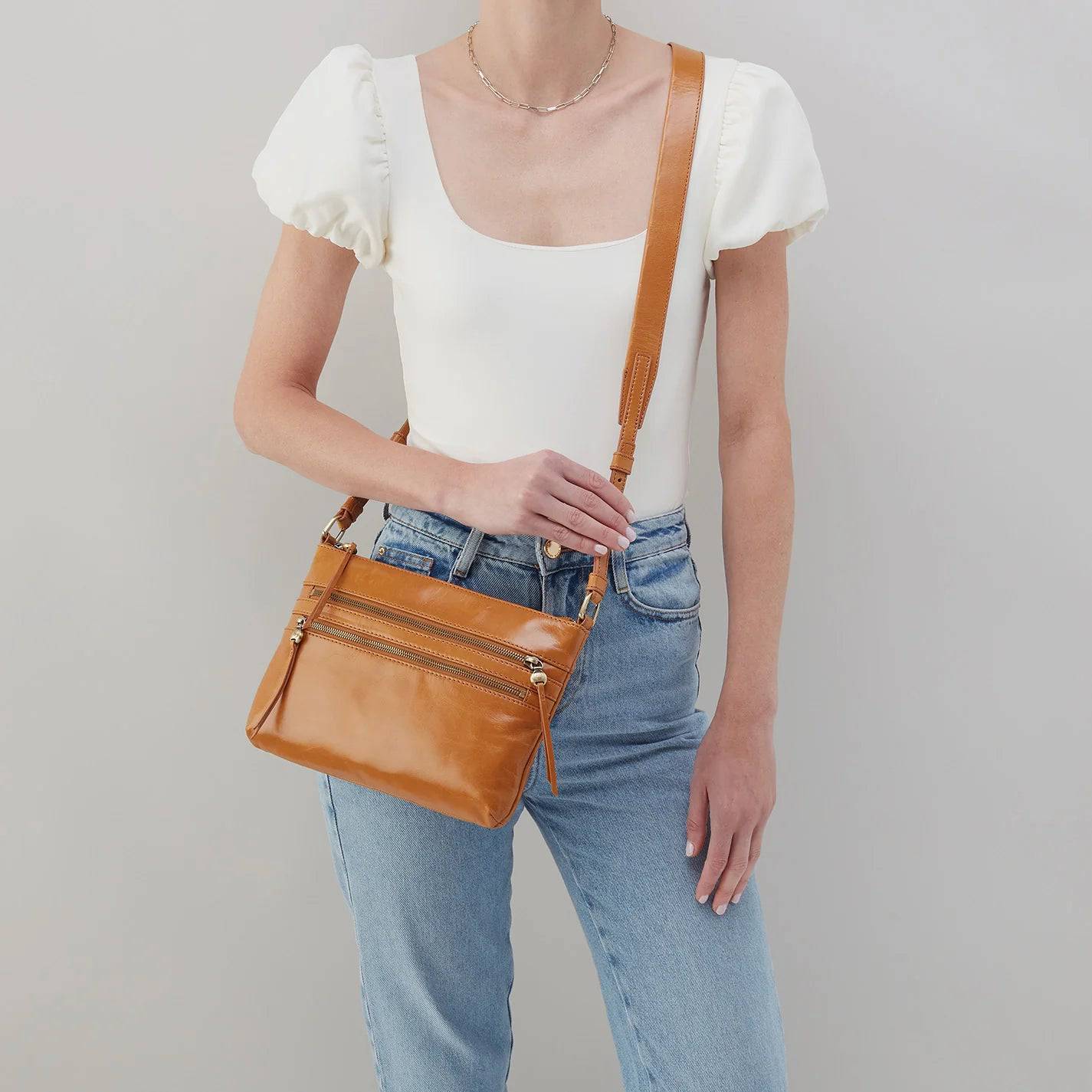 Hobo - Billie Crossbody - Natural